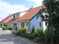 Doppelhaus mit Dachgauben